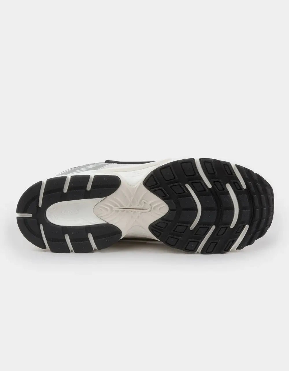 NIKE V5 RNR Womens Shoes
