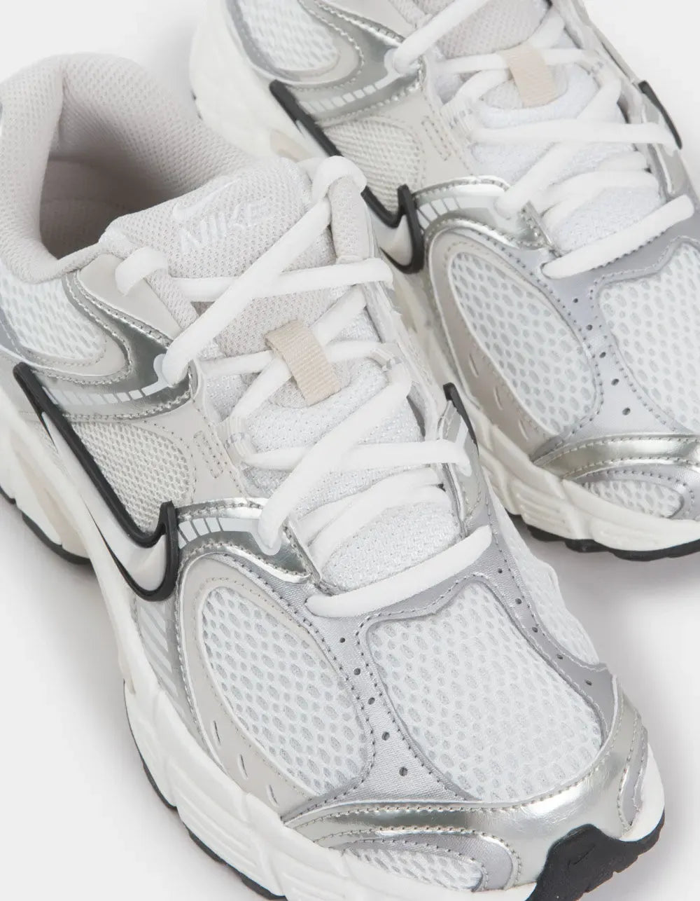 NIKE V5 RNR Womens Shoes