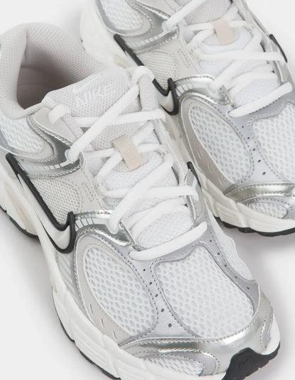 NIKE V5 RNR Womens Shoes